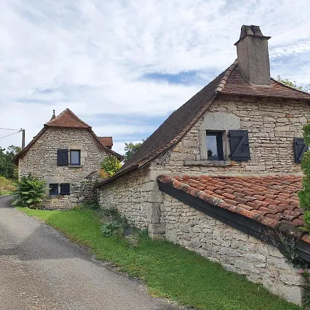 Sur Le Causse De St Chels, Charme Sport Et Detente