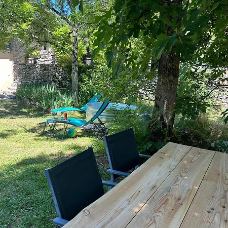 Tatil Evi Sur Le Causse De St Chels, Charme Sport Et Detente