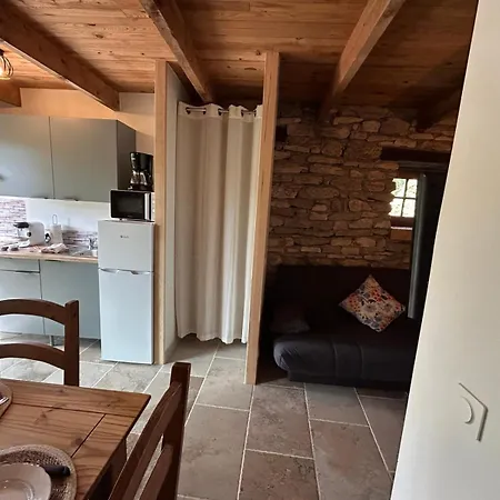 Сasa de vacaciones Sur Le Causse De St Chels, Charme Sport Et Détente