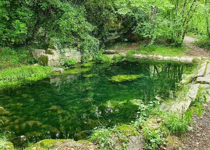 Дом отдыха Sur Le Causse De St Chels, Charme Sport Et Detente Saint-Chels