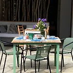 Sur Le Causse De St Chels, Charme Sport Et Detente Holiday home Saint-Chels