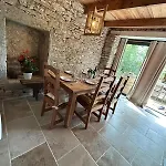 Sur Le Causse De St Chels, Charme Sport Et Detente Holiday home