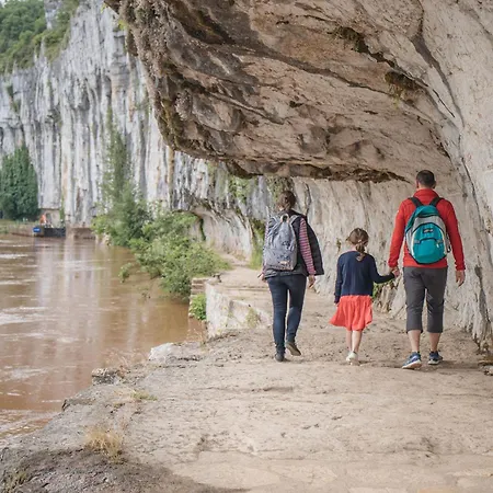 Sur Le Causse De St Chels, Charme Sport Et Detente *