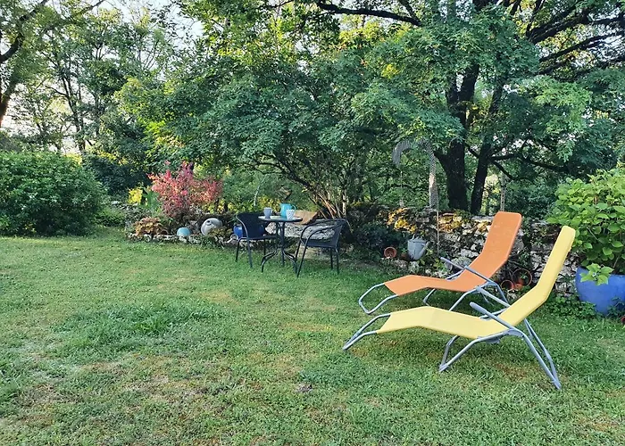 Sur Le Causse De St Chels, Charme Sport Et Détente * Saint-Chels