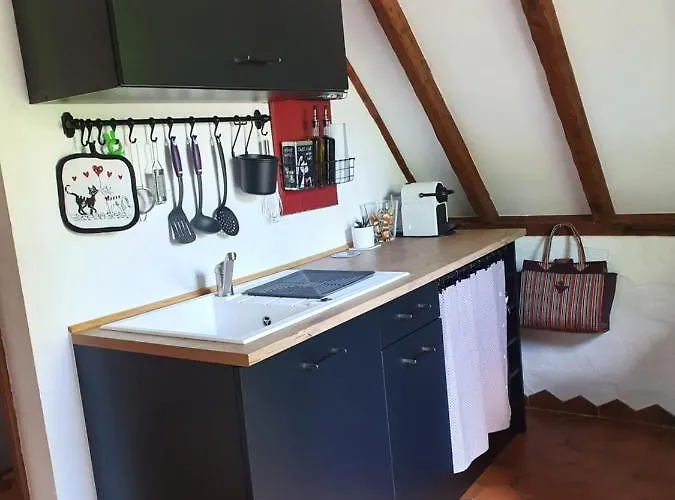 Sur Le Causse De St Chels, Charme Sport Et Détente