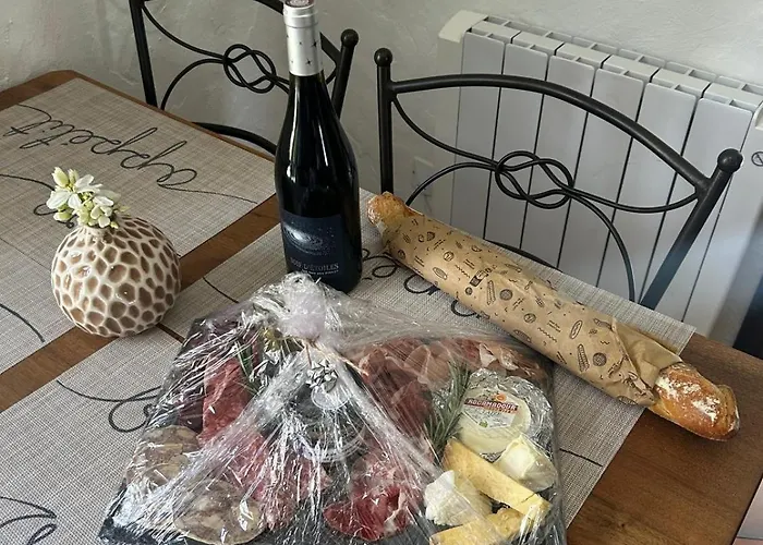 Sur Le Causse De St Chels, Charme Sport Et Détente