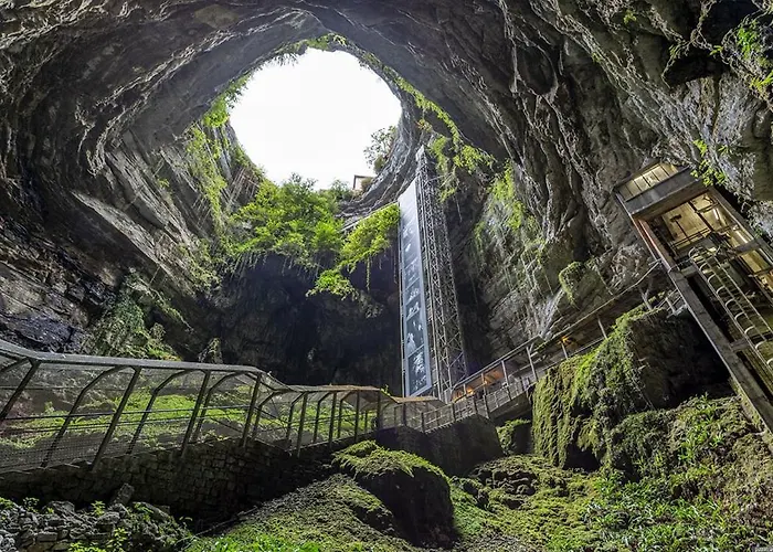 度假居 Sur Le Causse De St Chels, Charme Sport Et Detente