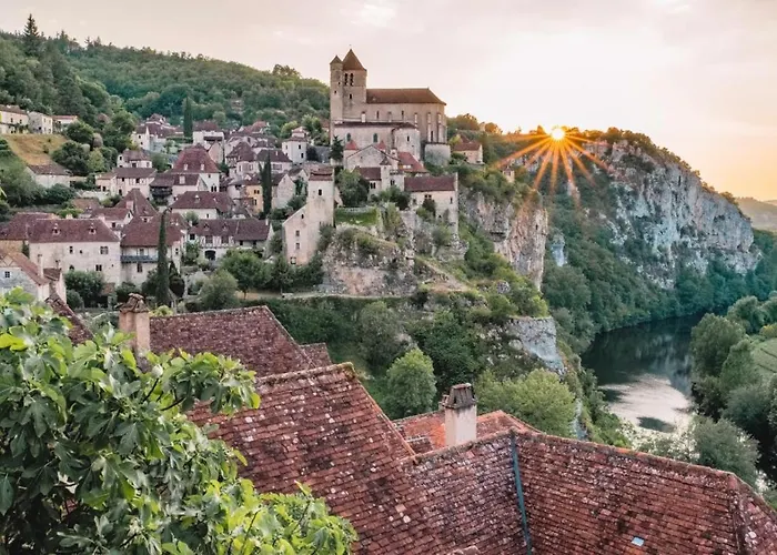 Sur Le Causse De St Chels, Charme Sport Et Detente * Saint-Chels