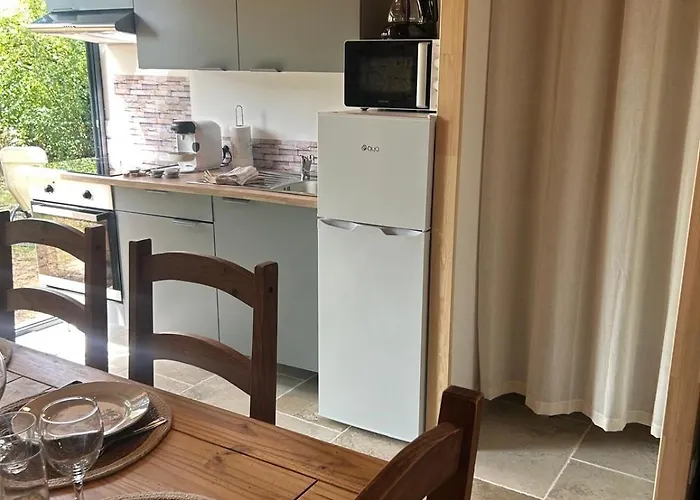 Sur Le Causse De St Chels, Charme Sport Et Détente Casa vacanze *