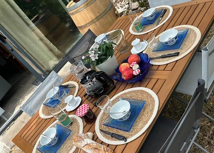 Sur Le Causse De St Chels, Charme Sport Et Détente Casa vacanze